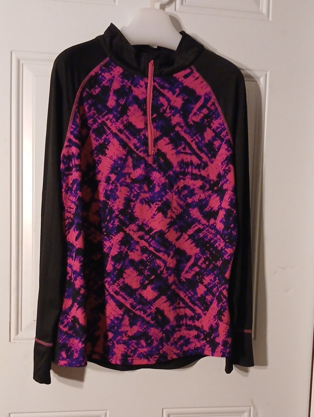 Zone Pro Women’s Long-Sleeve Active Top – Pink & Black Print